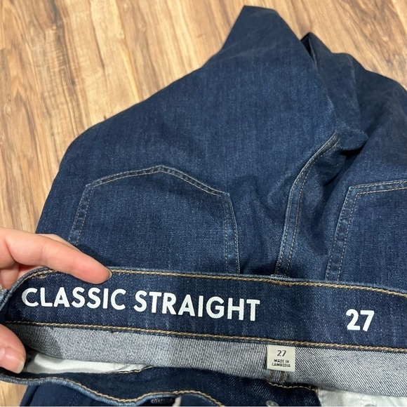 J. Crew High-rise '90s classic straight-fit jean in Rinse wash - Picture 7 of 14